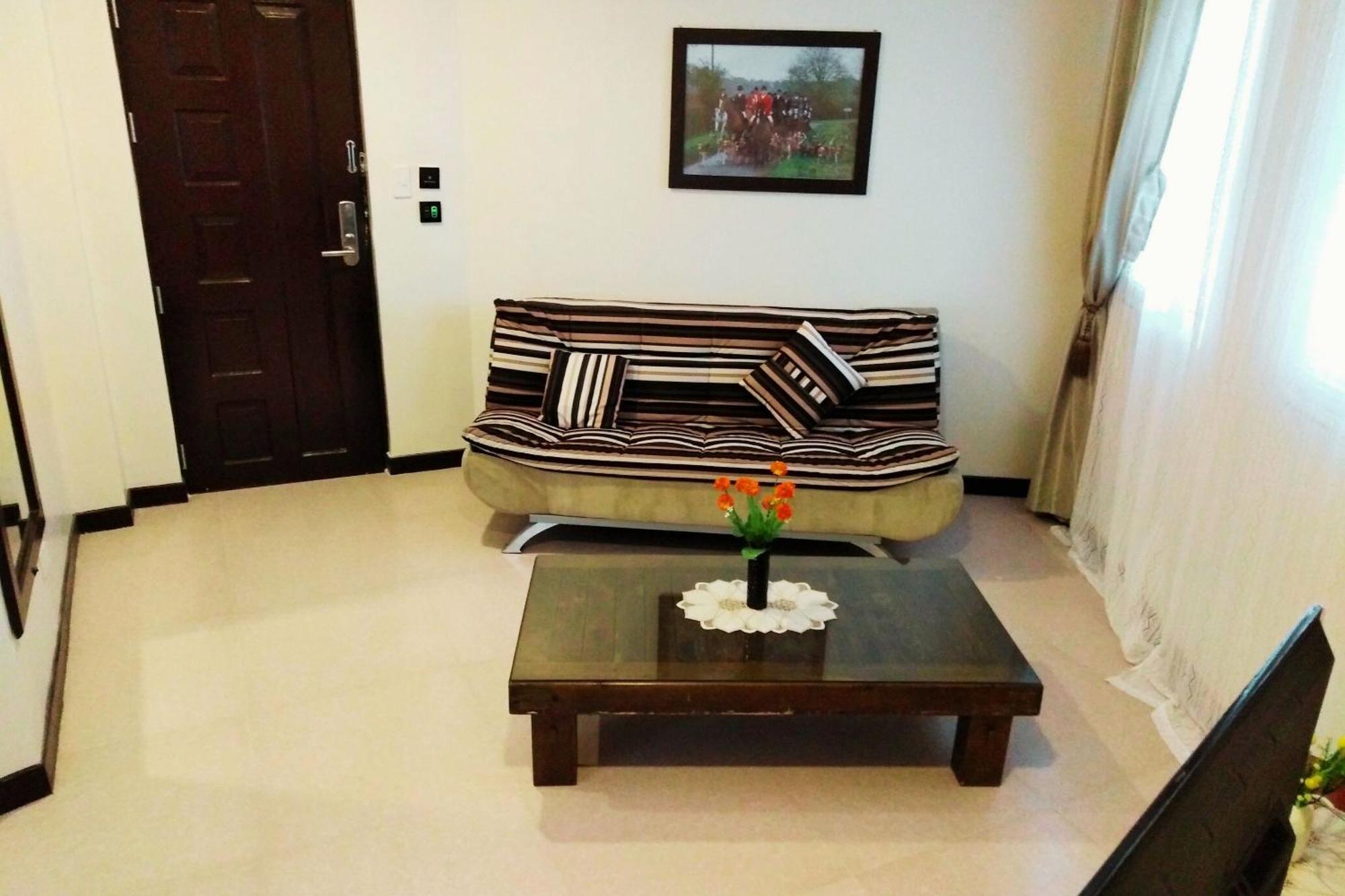 Venezia Suites Hotel Iloilo Værelse billede