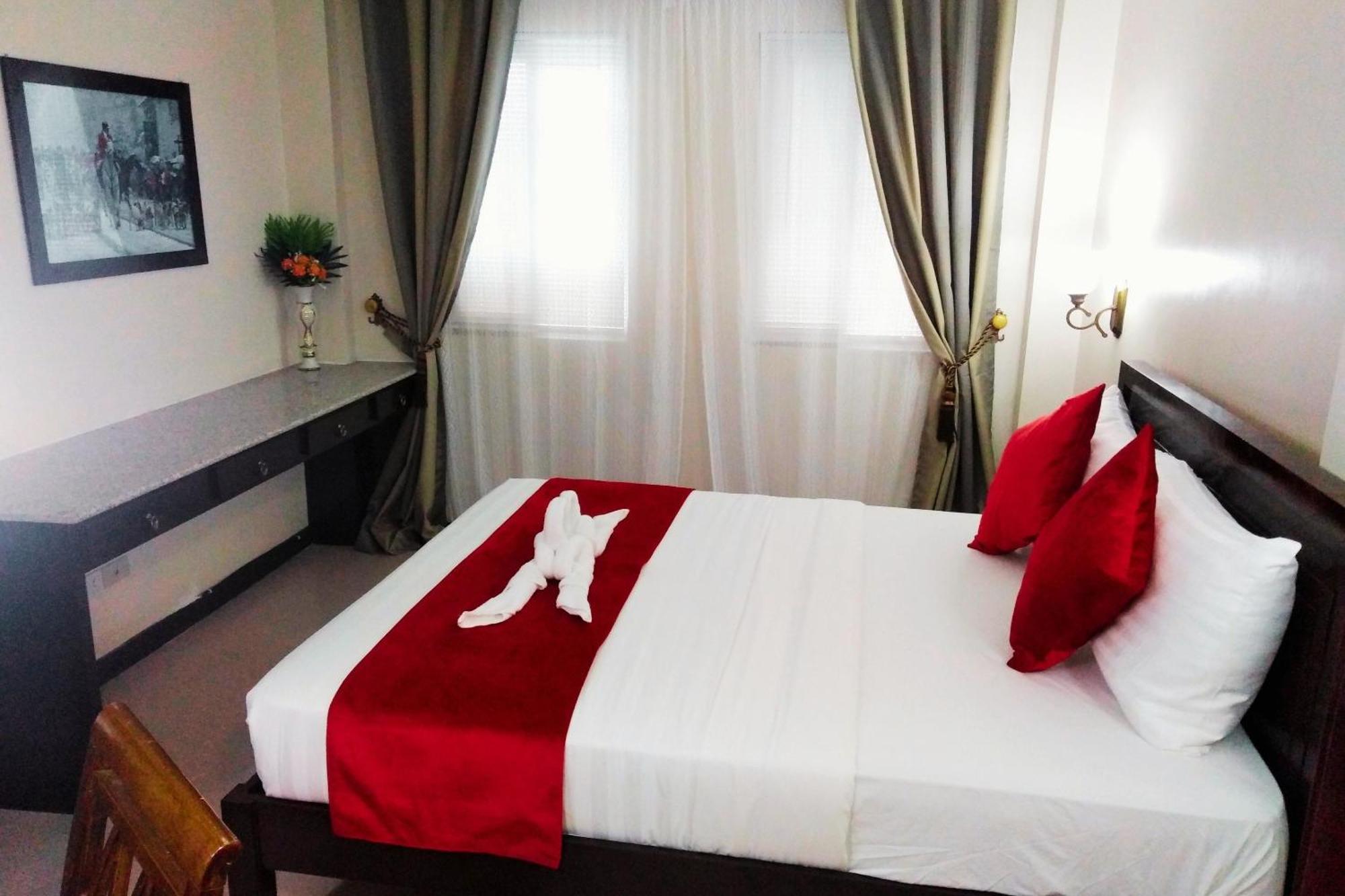 Venezia Suites Hotel Iloilo Værelse billede