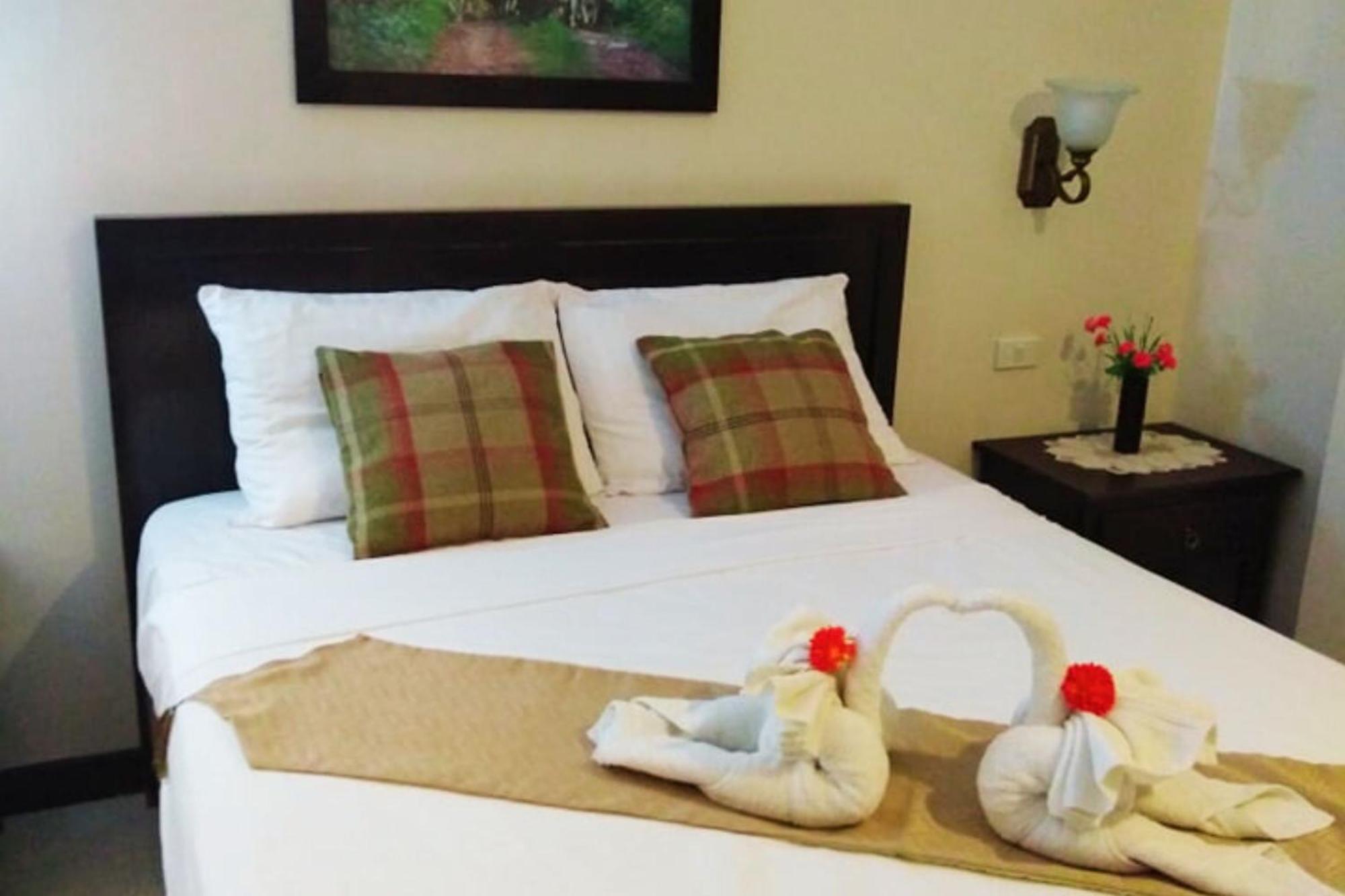Venezia Suites Hotel Iloilo Værelse billede