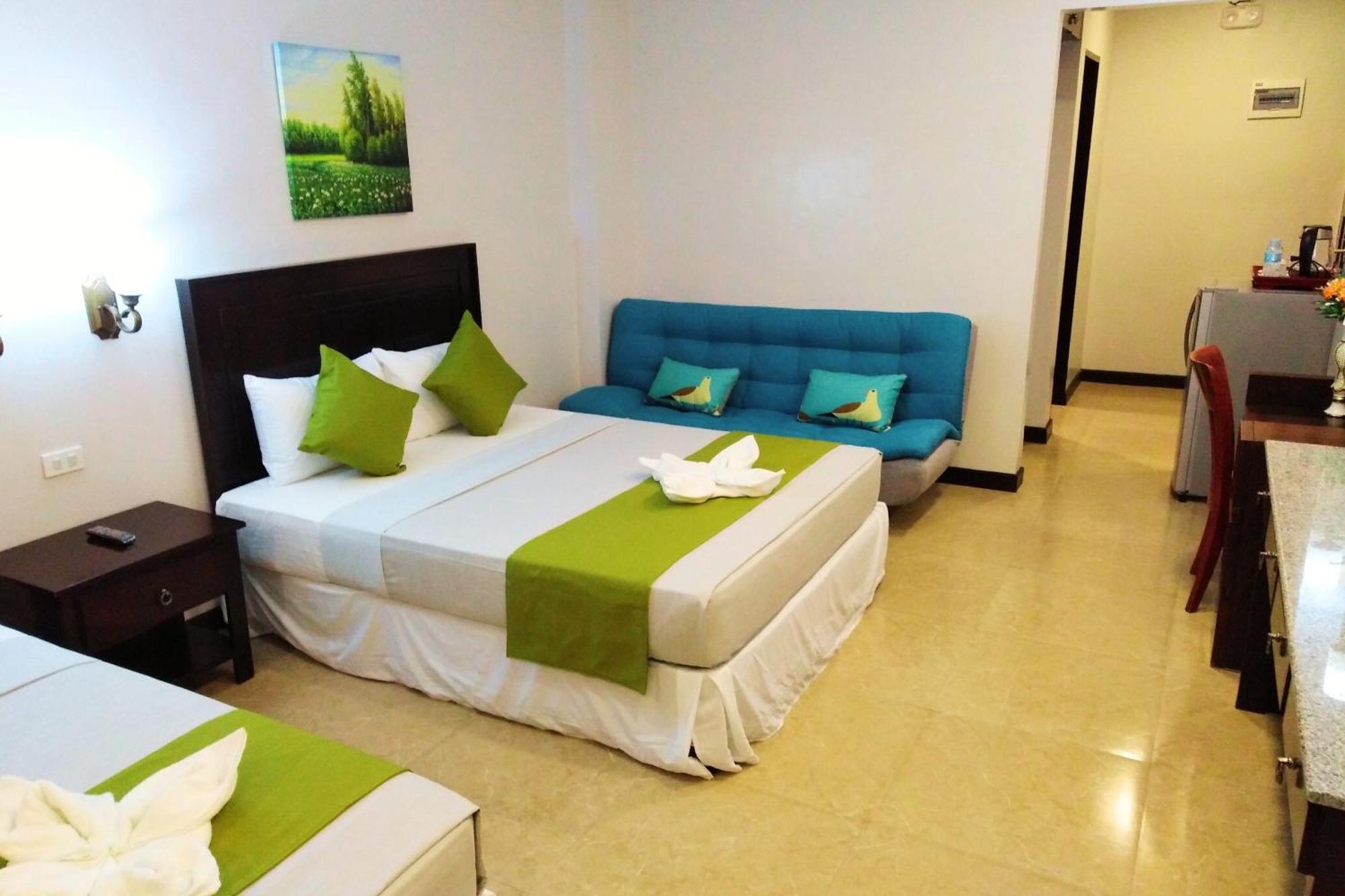 Venezia Suites Hotel Iloilo Værelse billede