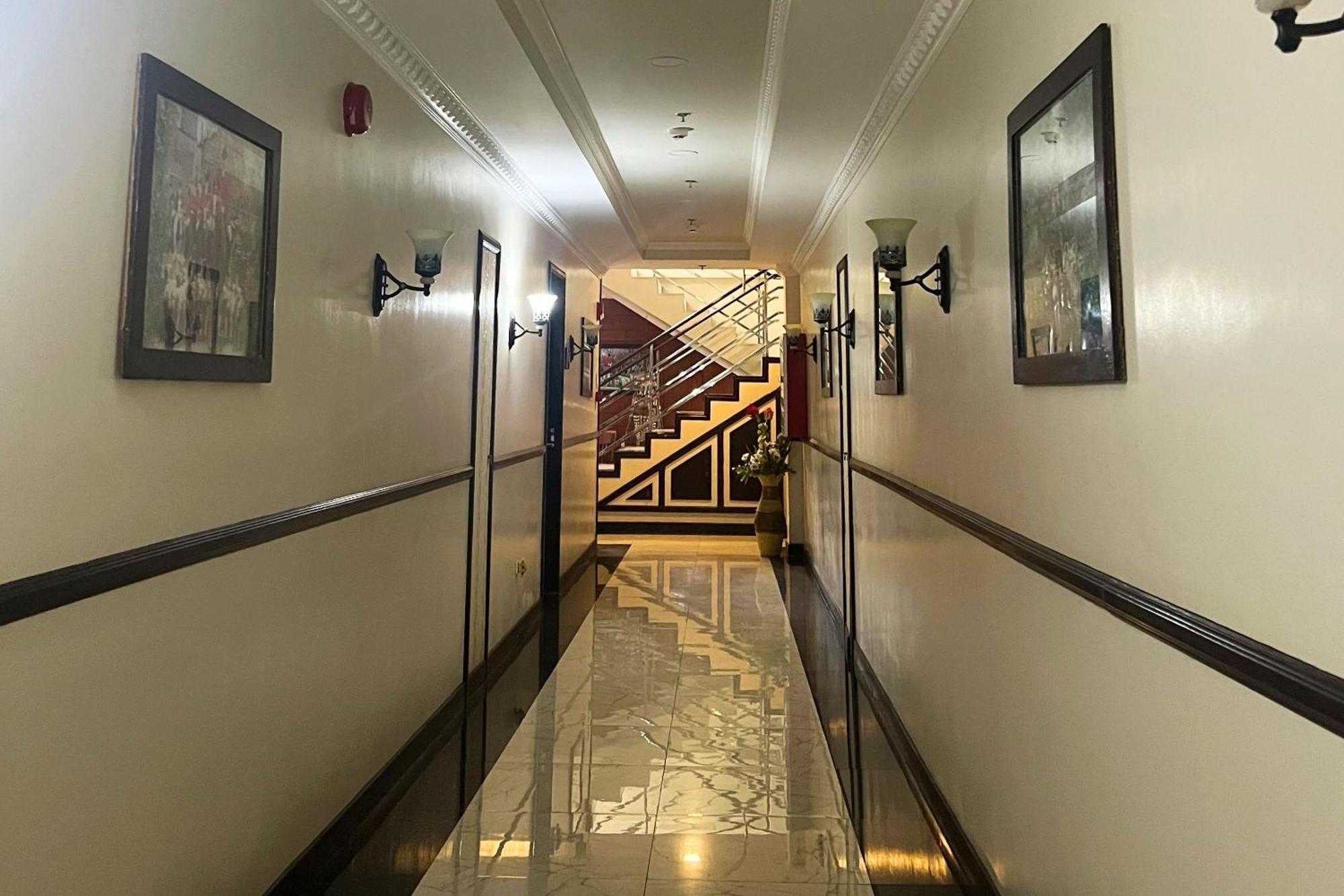 Venezia Suites Hotel Iloilo Værelse billede